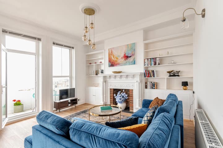 Stunning Beach Front Apartment - Bexhill