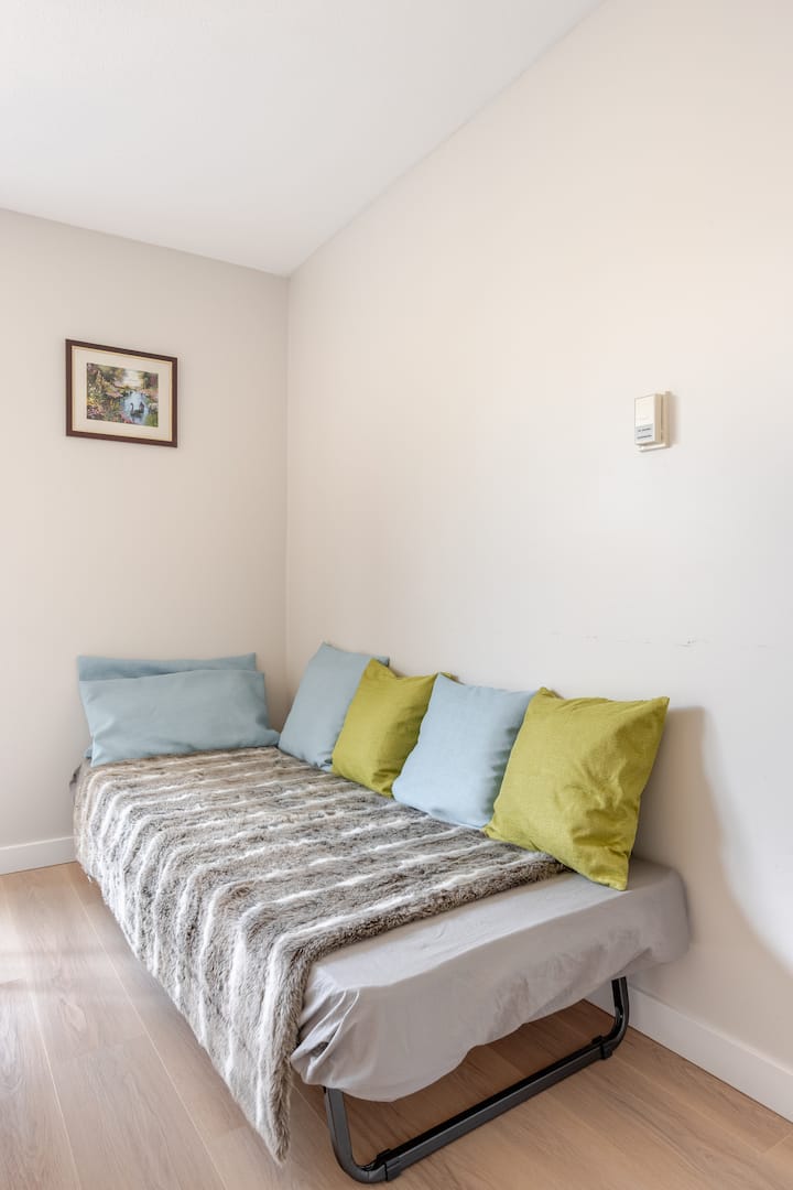 Cartier Belle Vie | Chic Garden 1br Near Yvr & Dt - 溫哥華