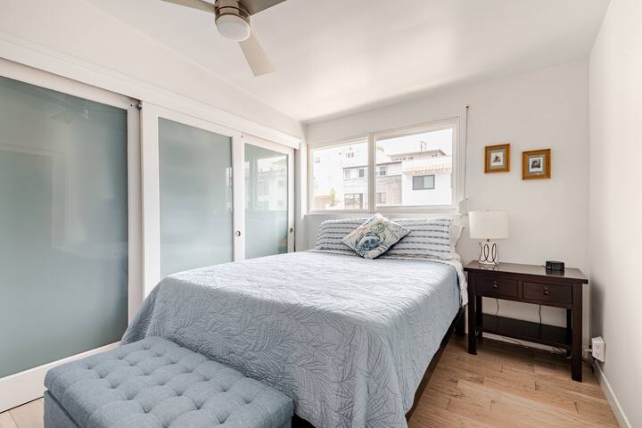 Beach Retreat with Ocean Views gallery image 4