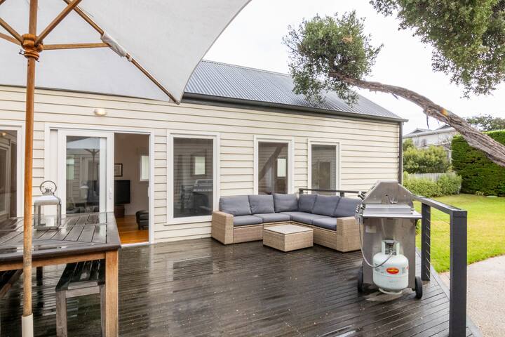 Sorrento Overboard gallery image 5