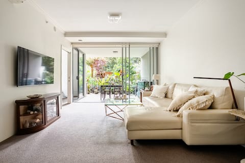 Popular Airbnb listing: Urban Jungle in Brisbane
