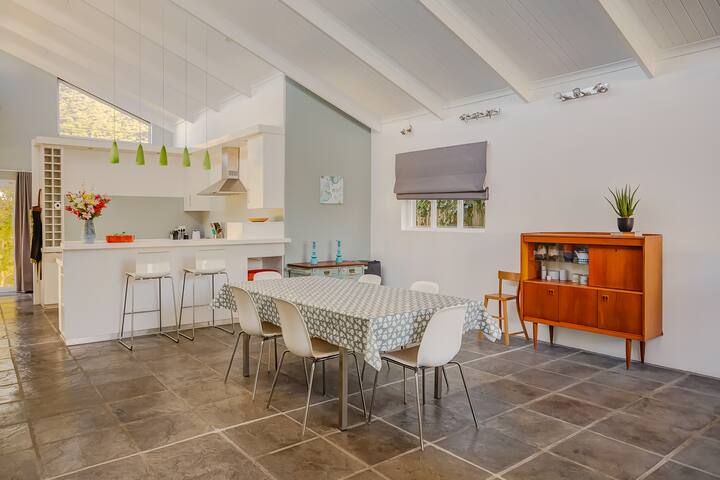 Family holiday home at 300m from the beach gallery image 3