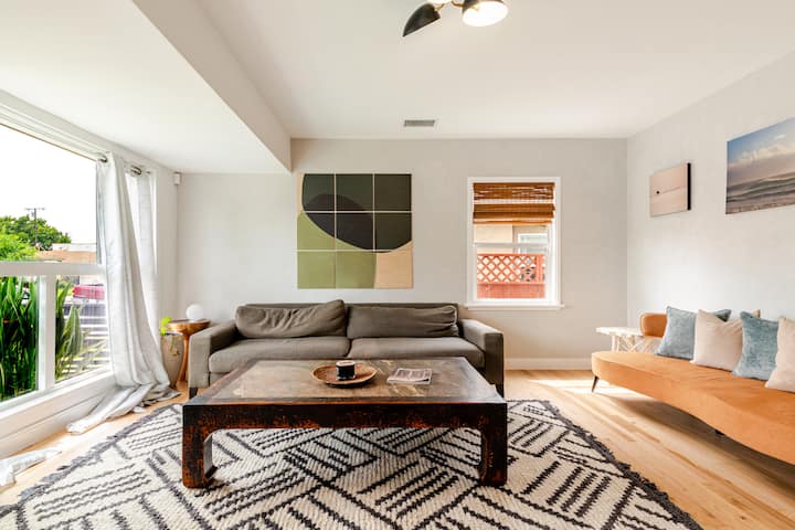 Artsy Zen House- Private Home - Long Beach, CA