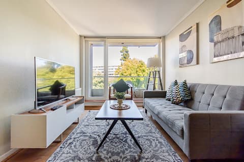 Spacious apartment facing the mall, Trébol, 7th floor