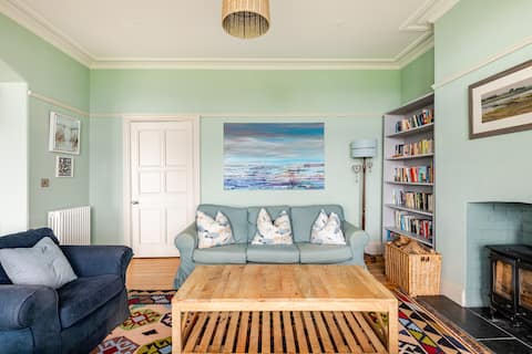 Welsh Seaside House | Wonderful Views | Sleeps 12