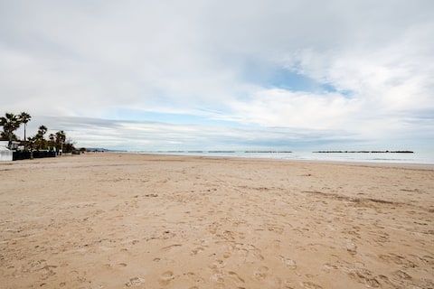 Apt with direct access to the beach Sbt+parking