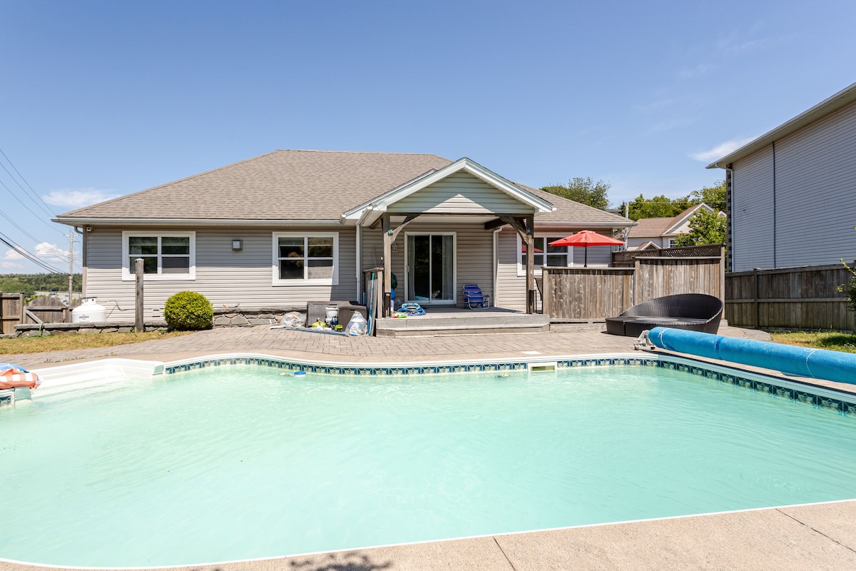 KingSize bed+ Private Bath + A/C + Full Kitchen #1 - Montague Gold Mines