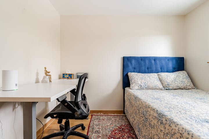 საძინებელი 4