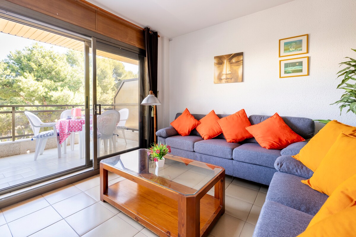 Airbnb con mejor rendimiento: Beachfront apartment + Pool + WIFI en Salou