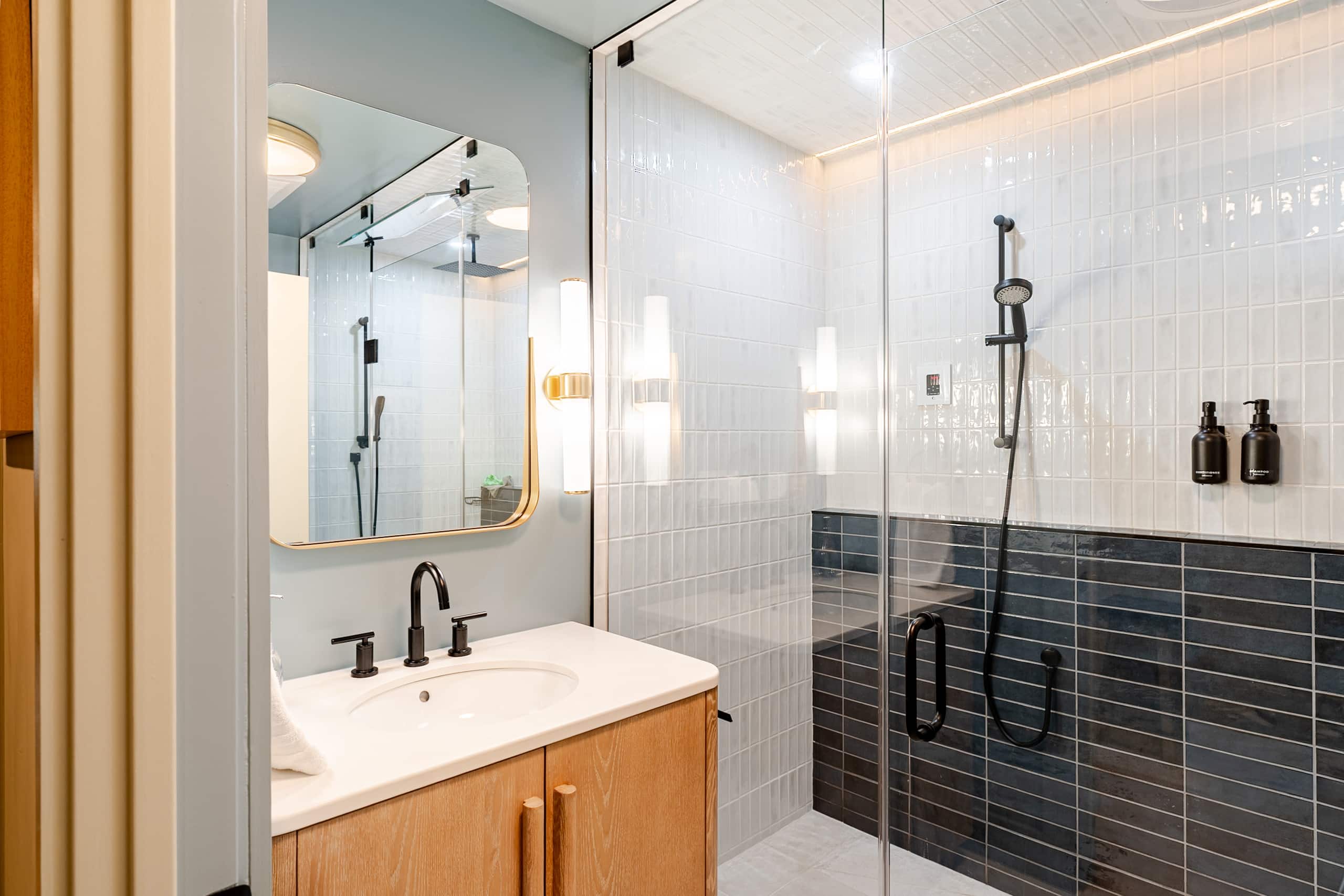 Guesthouse in San Francisco · ★4.98 · 1 bedroom · 1 bed · 1 bath - Image 40