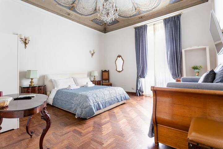 Original Frescoed Ceilings of 1900 gallery image 3