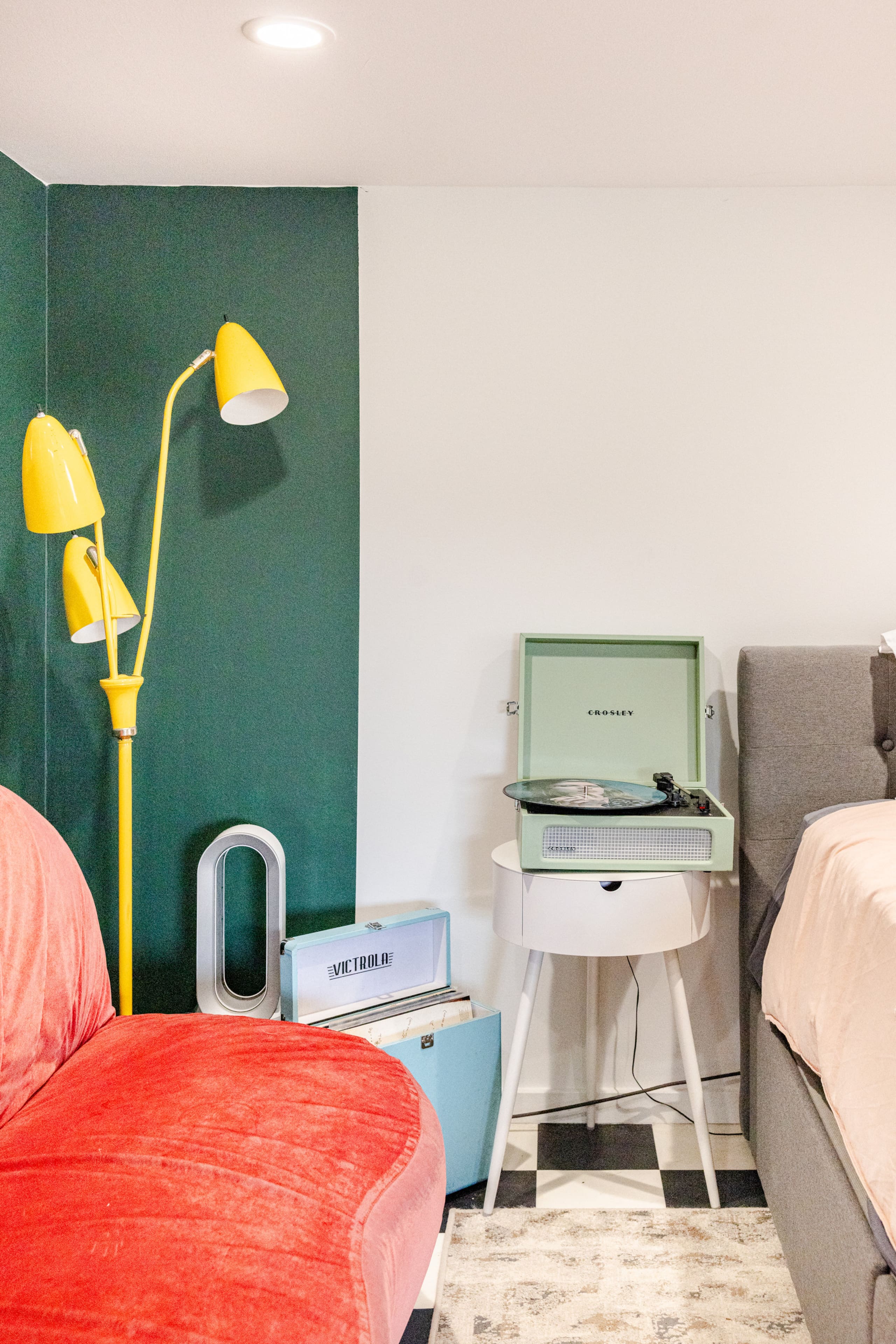 Home in San Francisco · ★5.0 · 2 bedrooms · 2 beds · 2 baths - Image 18