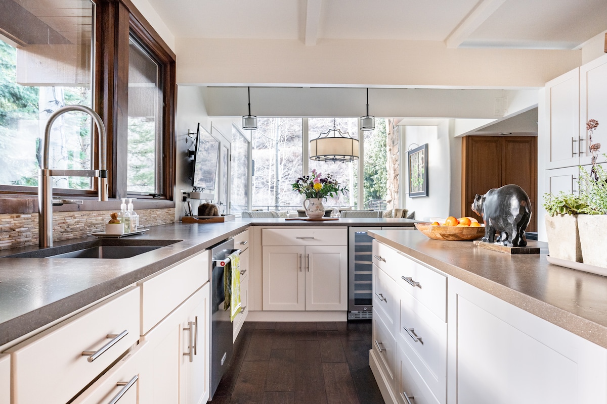 Kettle Residence — view 3