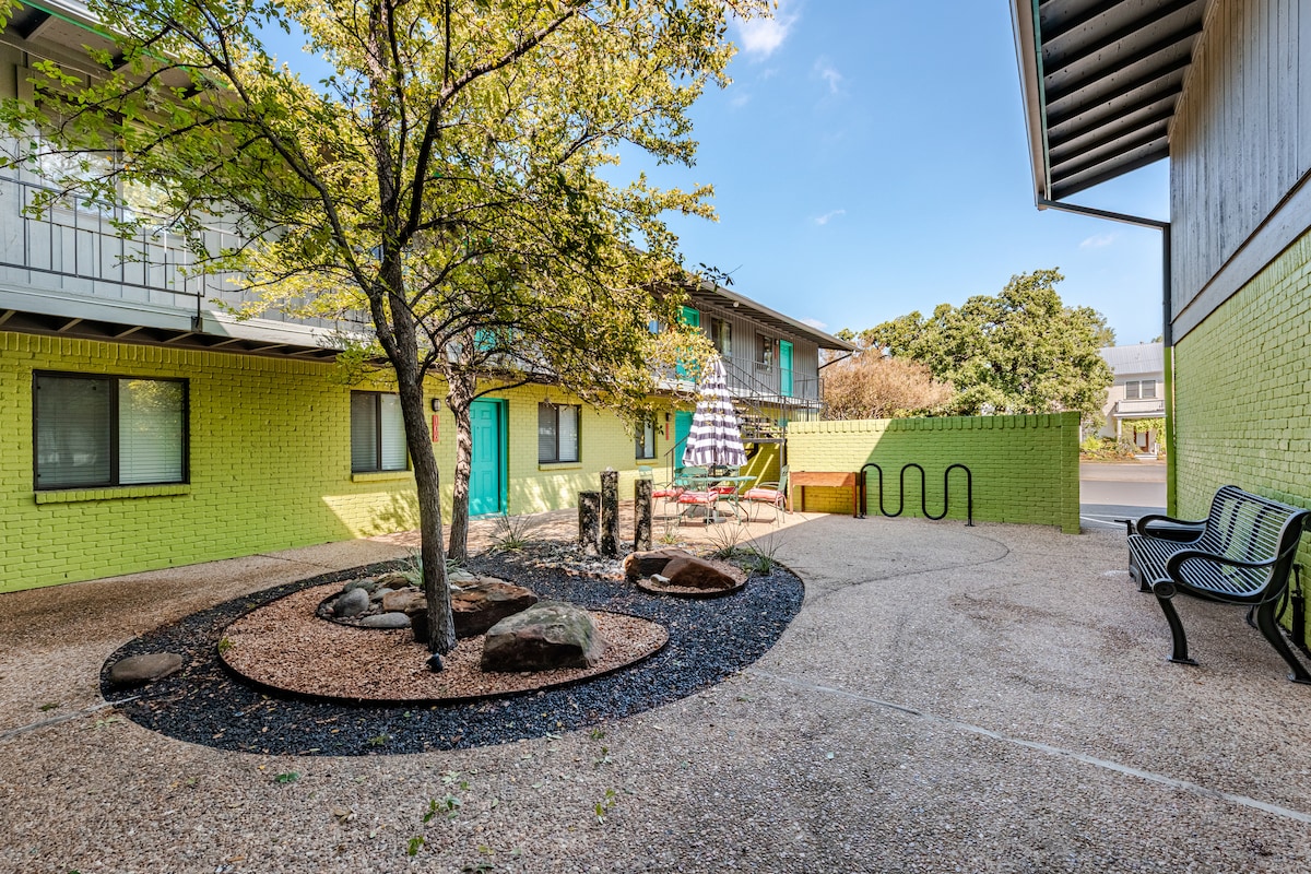 Hyde Park Condo