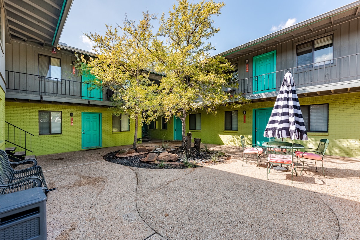 Hyde Park Condo