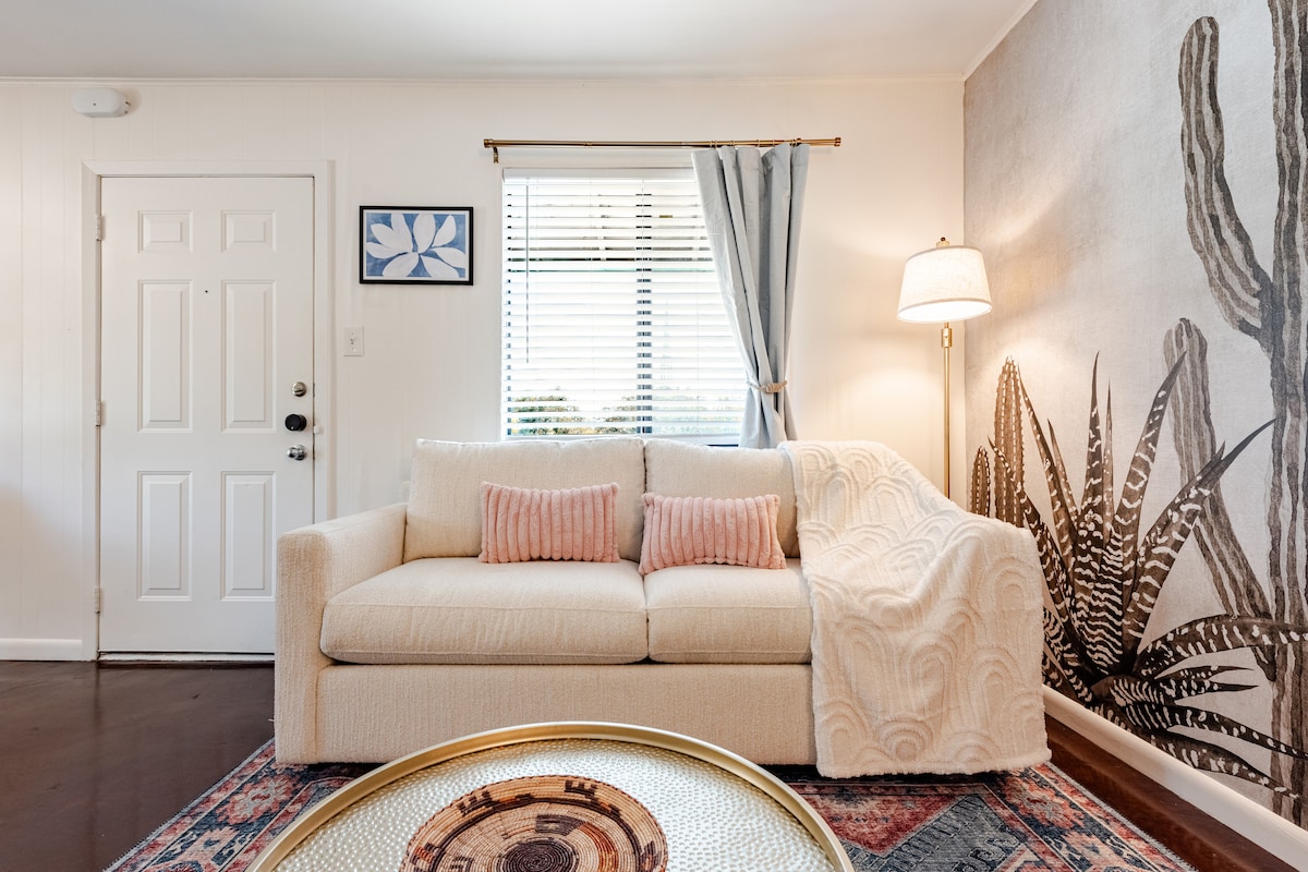Hyde Park Condo