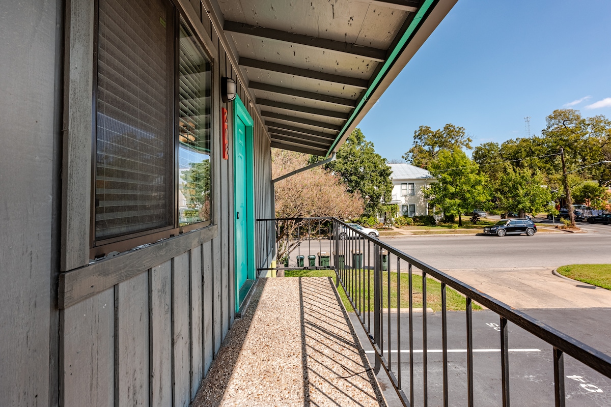 Hyde Park Condo