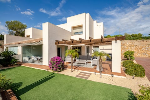 Las Colinas Golf House