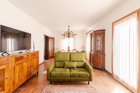 Venetian Elegance Villa-near Venice center