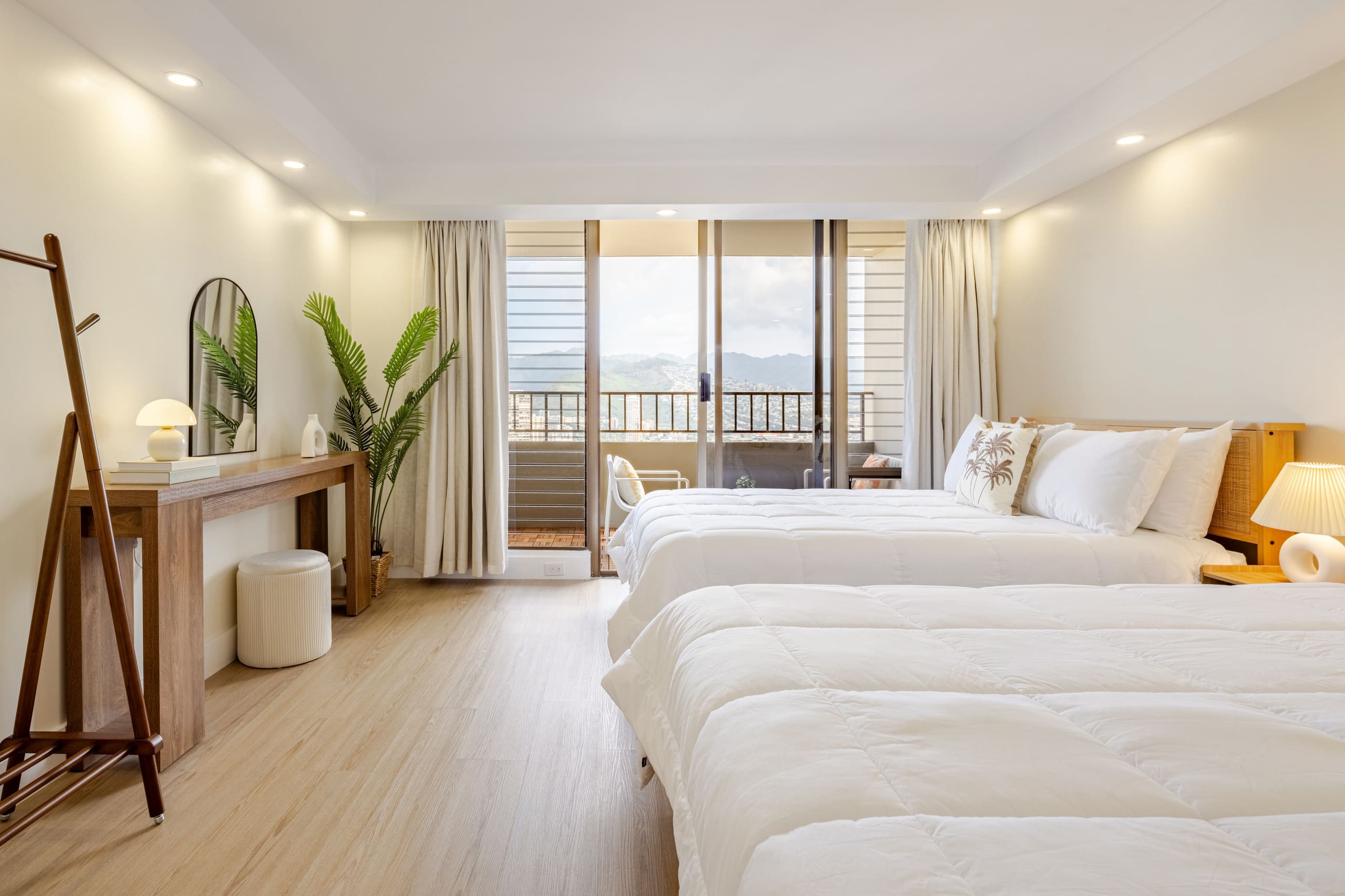 Luxury Mountain & River View Room #6ㅣ Free Parking - Image 17