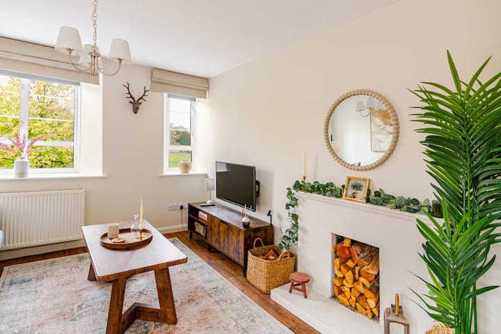 Cosy Cotswold Style Apartment With Beautiful View - Oxfordshire