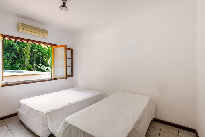 საძინებელი 3