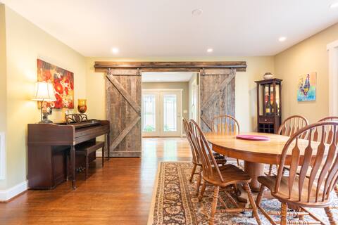 Midway Cottage-Vineyard, Bourbon Trail, Horses