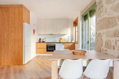 Top Airbnb: Feelingport Home 282 in Campanhã