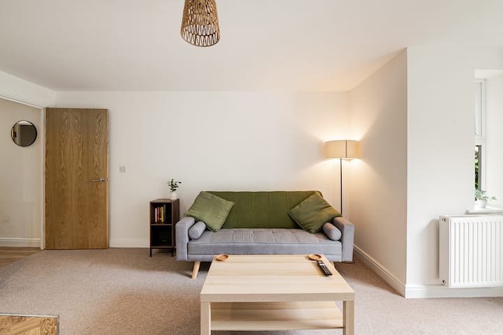 Relaxing Coastal Flat, Perfect Location - Bournemouth