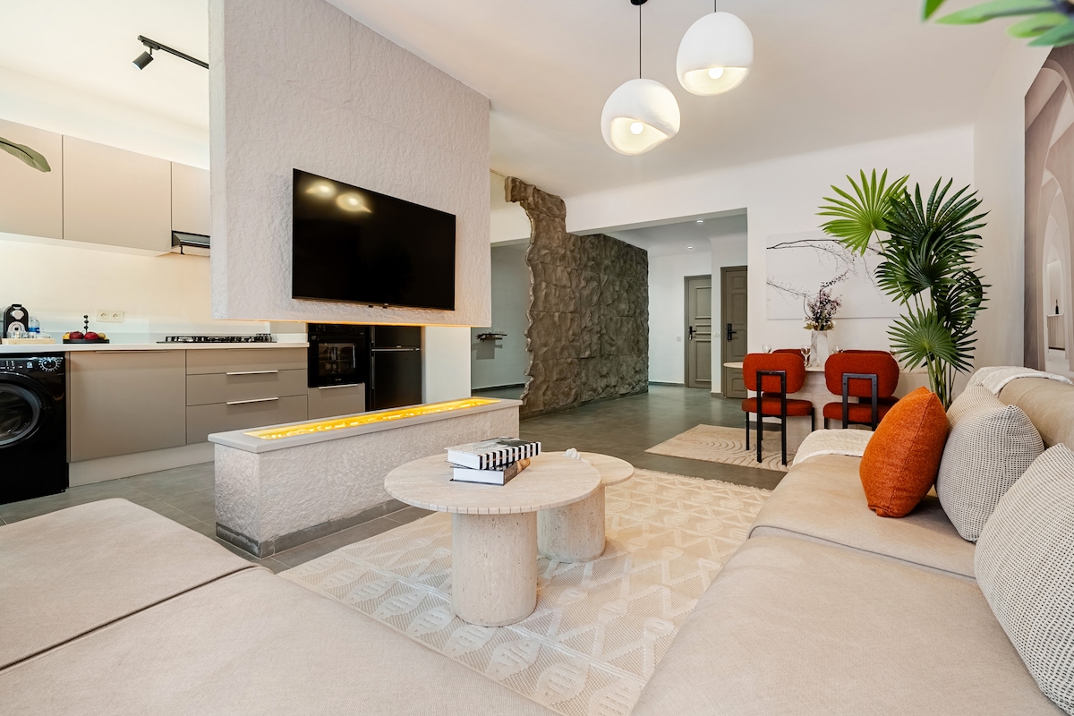 Espace repas et cuisine équipée, Appartement Centre-Ville Marrakech, Location Marrakech