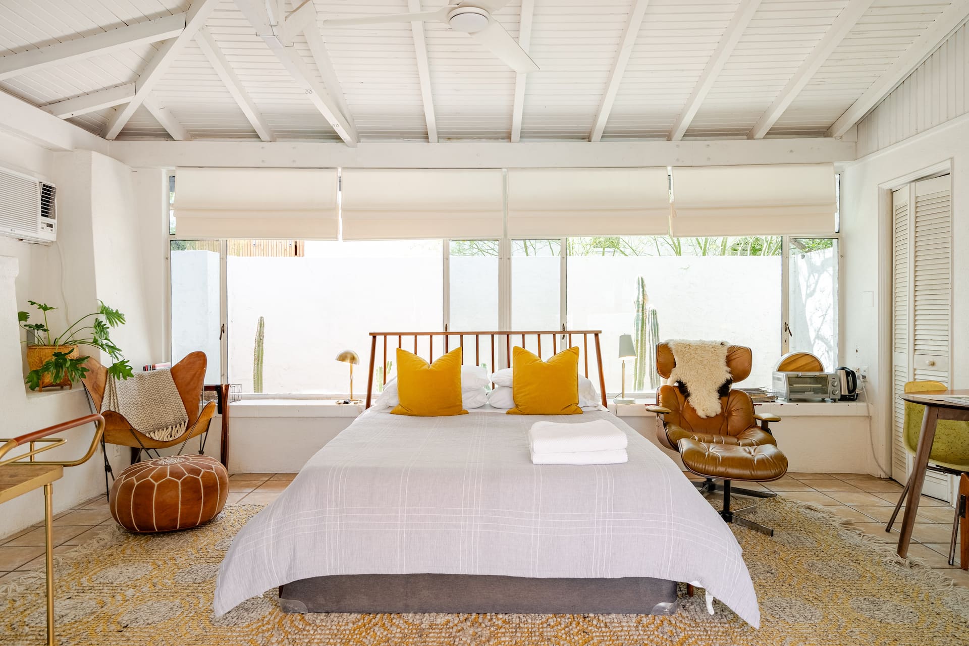 Central and Stylish Midcentury Pool House