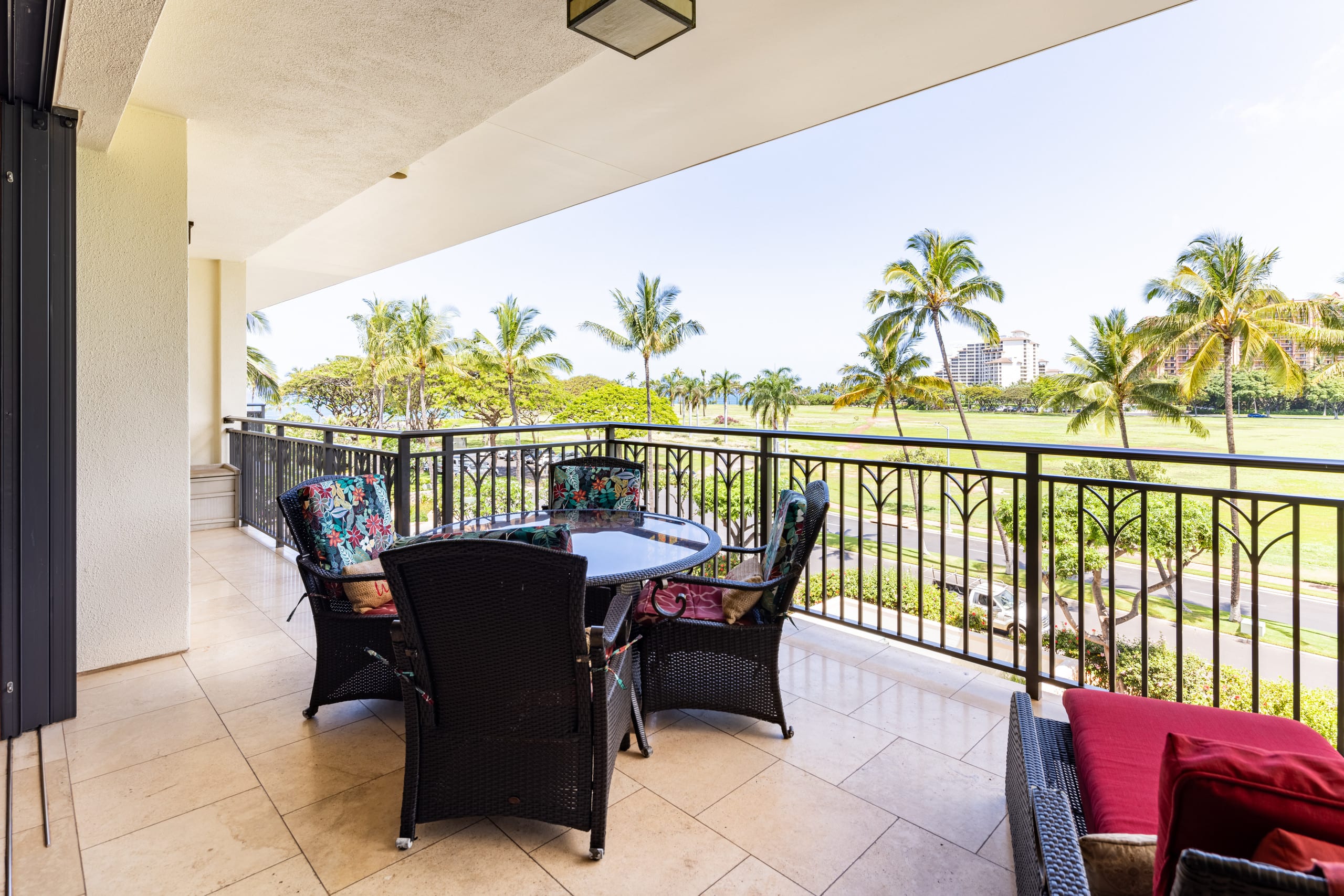 Condo in Kapolei · ★4.93 · 3 bedrooms · 4 beds · 3 shared baths - Image 34
