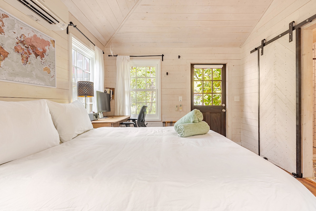 Private and Central Austin Casita
