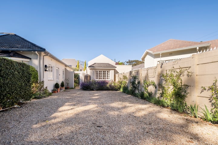 Largo House 3 Rooms With Seperate Entrances - Cape Town