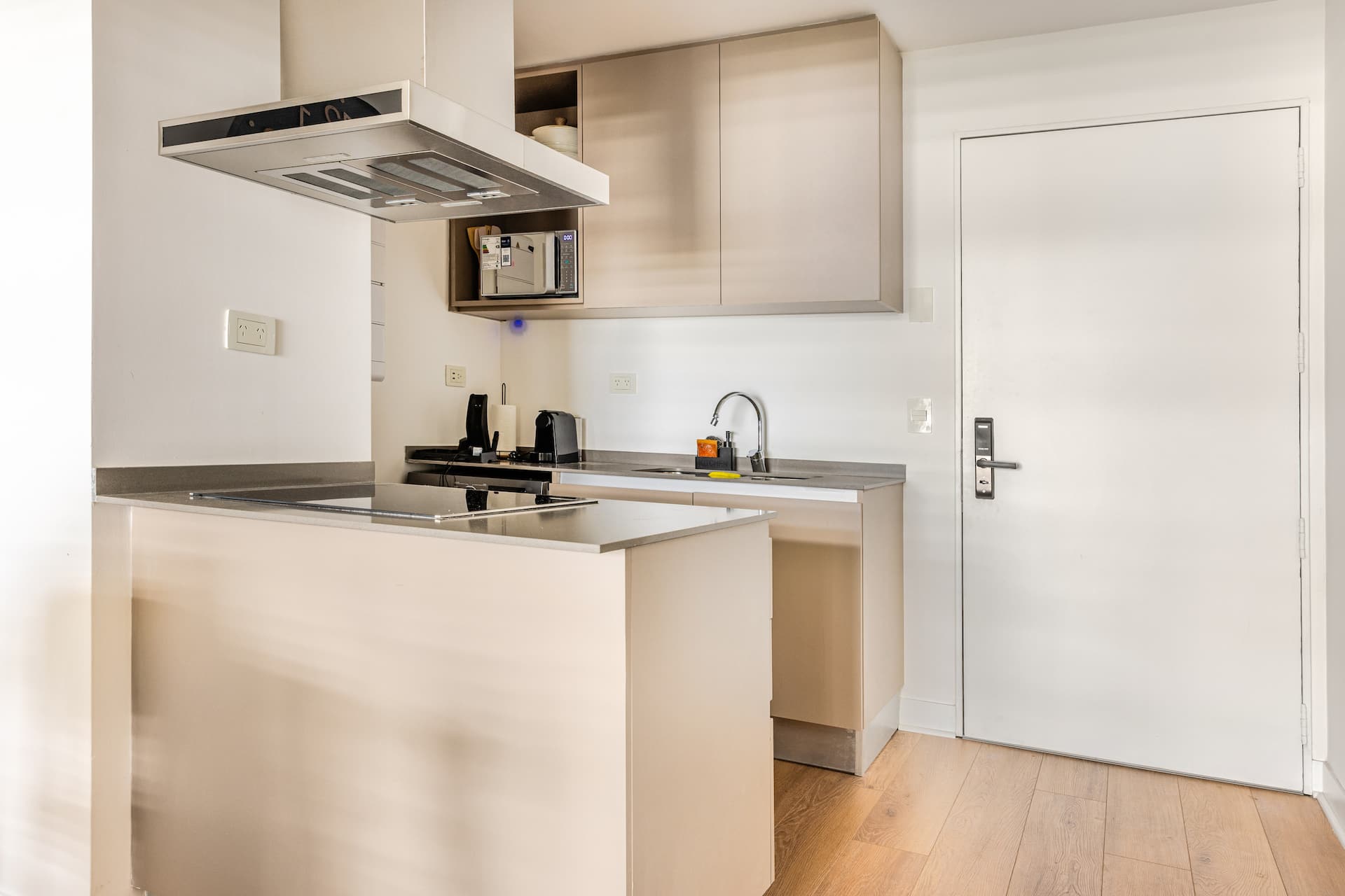 Apartamento de 1 dormitório com piscina e academia em Colegiales