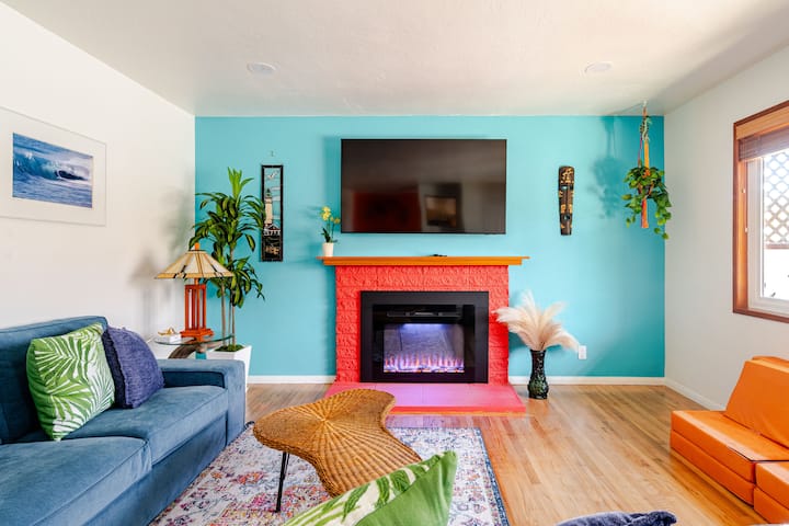 New Remodel! Ac, 1.5 Blks/beach, King Beds, Garage - 칼즈배드