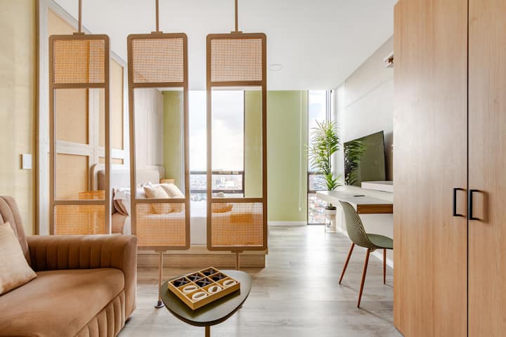 Modern Luxury Studio | Panoramic Bogotá Views - Bogota