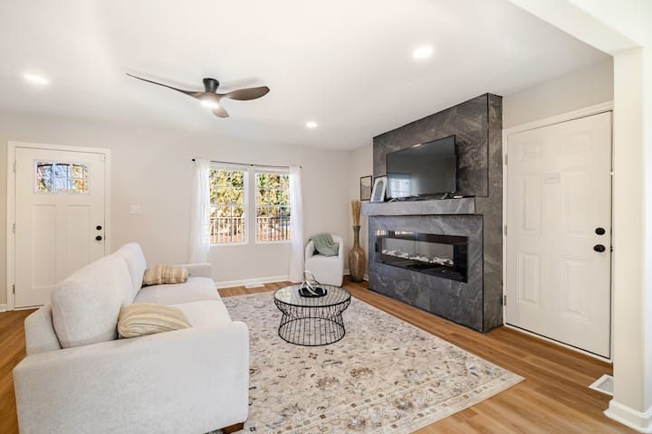 Quiet Luxury • Modern 5br • Near Midtown & Stadium - Atlanta, GA