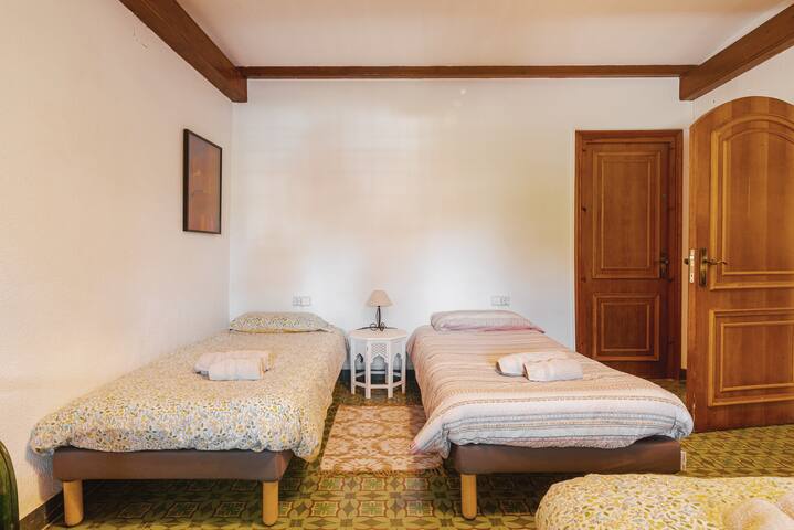 Masía tradicional con piscina. 1 3 plazas gallery image 3