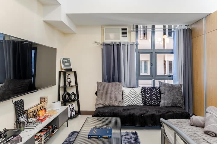 Sleek Minimalist Condo • Mckinley • Bgc • Fastwifi - Taguig