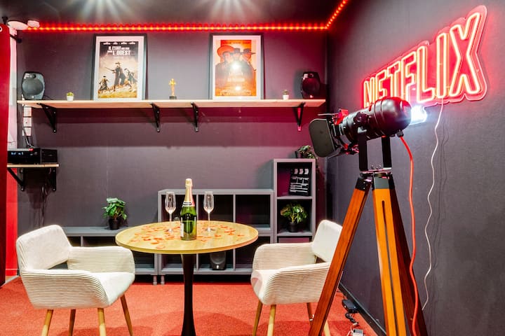 Studio Cinema Privé Près Des Arènes - Nîmes