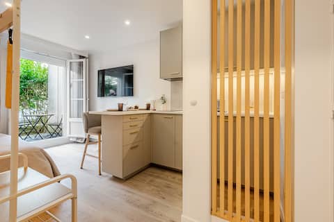 Airbnb performant: Premium Studio • Disney 10 min • RER A 5 min walk à Bussy Saint Georges