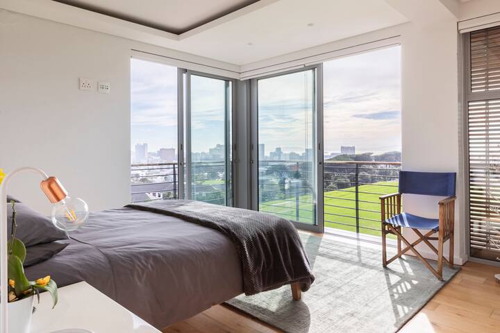 Vredehoek Views gallery image 4