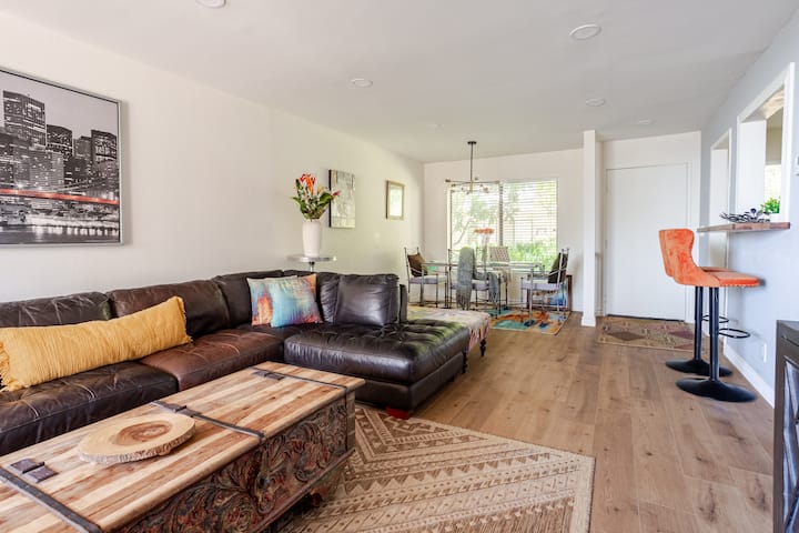 Hillside + View+ First Level + Pool + Remodeled! - Alhambra, CA