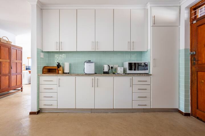 Sea Horse Views gallery image 3