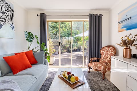 Popular Airbnb listing: Peaceful place in the Adelaide hills in Adelaide Hills Council