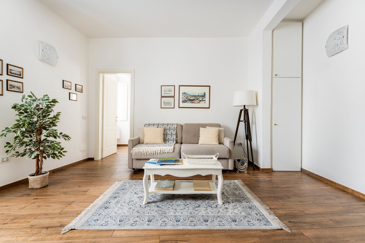 Airbnb con migliori performance: MERCATALE Apt in PRATO TUSCANY (WIFI, AC, 1BR,1BA) a Prato