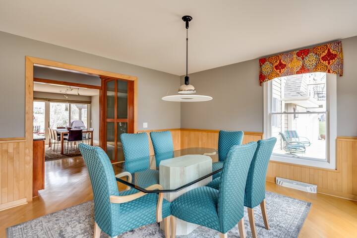 Luxury 5500 Sq ft Executive Home gallery image 5