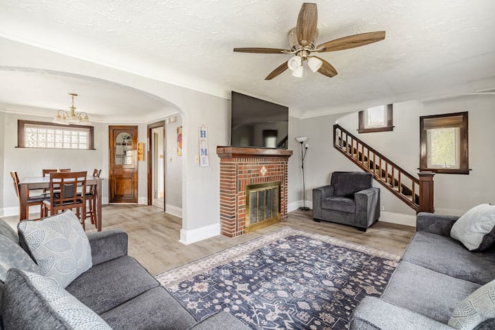 Haven 3-bedroom By Euclid Beach - Willoughby, OH