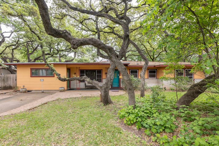 Murphy Oaks Guestroom